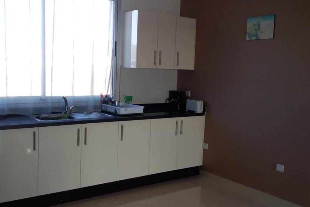 Appartement familial luxueux pieds dans l'eau Aourir Extérieur photo